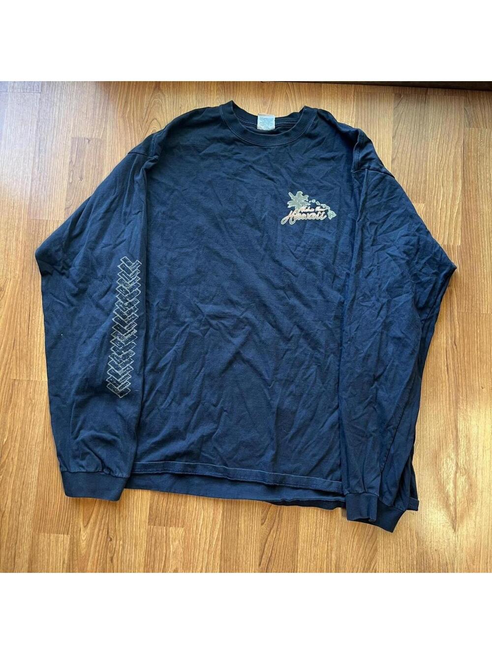 Vintage Hawaii long sleeve surf shirt | size L
